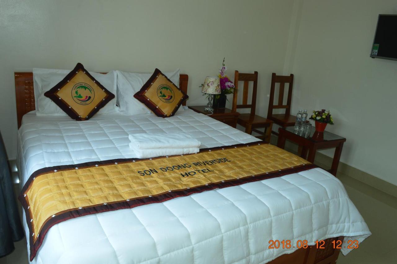 Son Doong Riverside Hotel Phong Nha Exterior foto