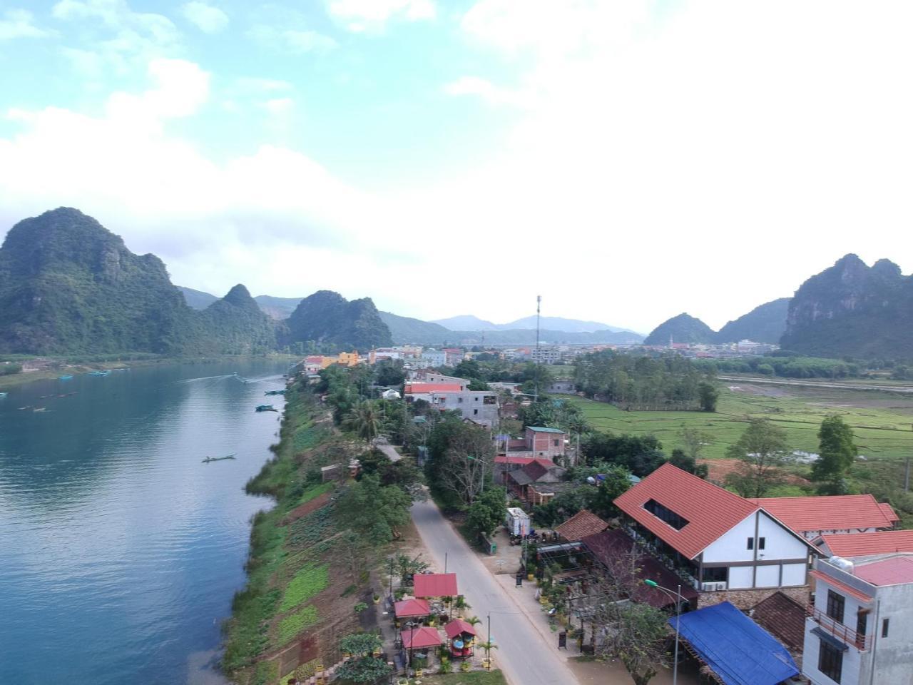 Son Doong Riverside Hotel Phong Nha Exterior foto